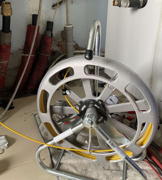 kā atrast ūdensvadu